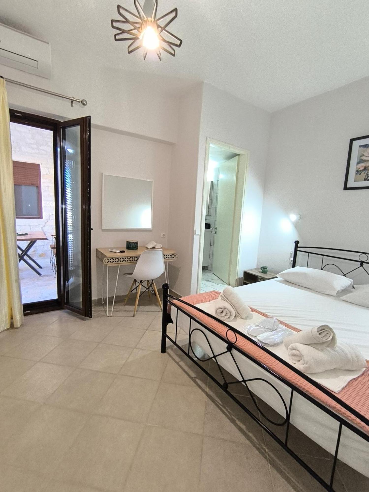 Poseidon Apartments Gaios Dış mekan fotoğraf